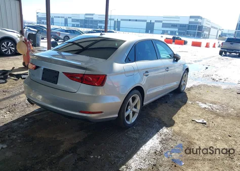 2016 Audi A3 1.8T Premium z USA, uszkodzony, nr VIN WAUA7GFF2G1056995